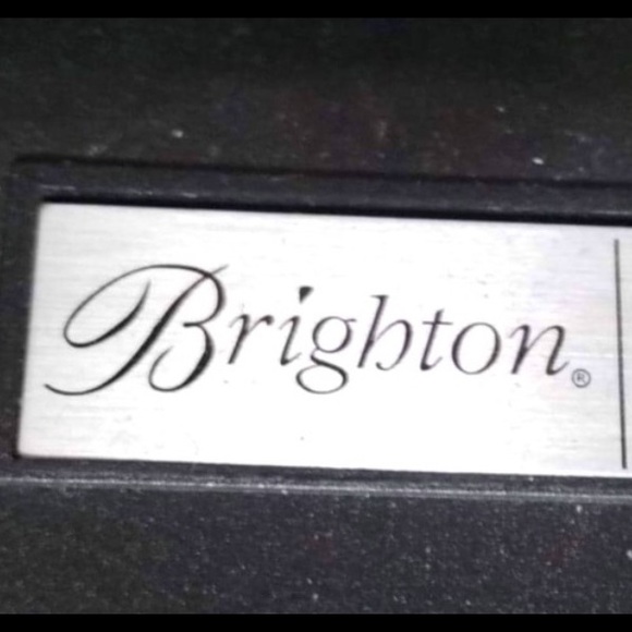 BRIGHTON Rolling Suitcase Beautiful Condition Comes With Protective Cover - Picture 12 of 12